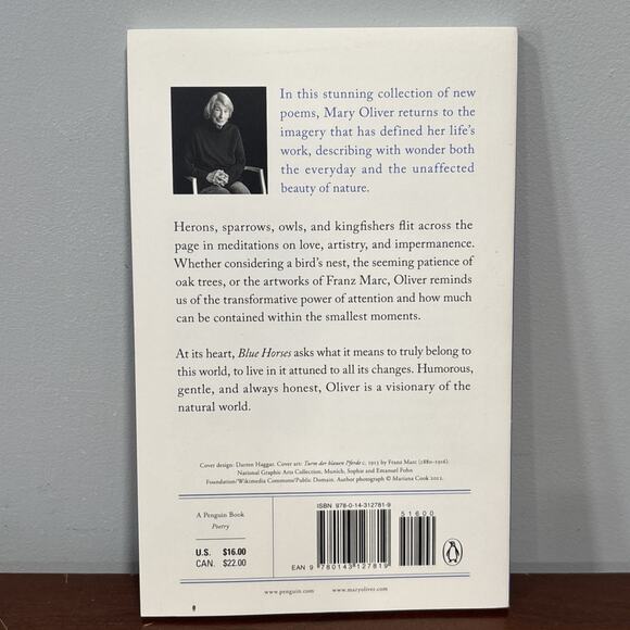 Blue Horses: Poems - Paperback By Oliver, Mary - GOOD - Picture 2 of 6
